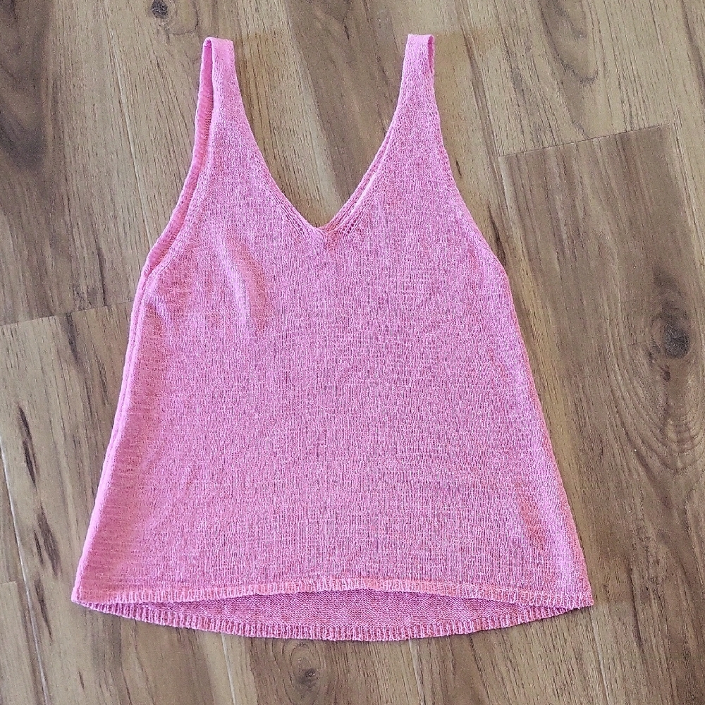 Blu Pepper Pink V-Neck Knit Tank